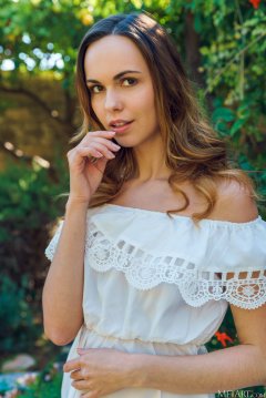 MetArt.com_23.07.26.Nasita.Sunlit.Pleasure - 7